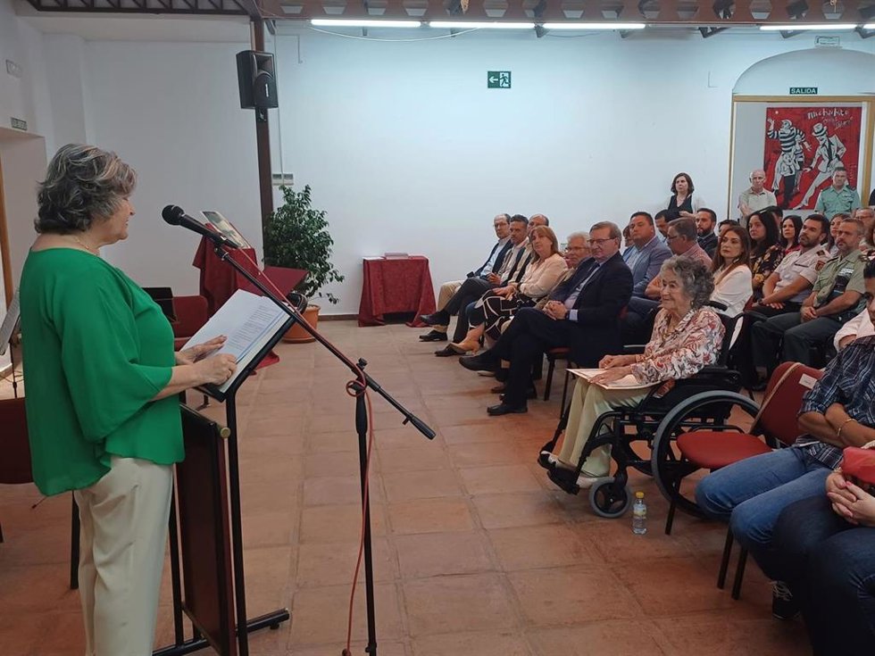 Acto de reconocimiento al alcalde de Santaella (Córdoba) Francisco Serrano de Diego fusilado en 1936.