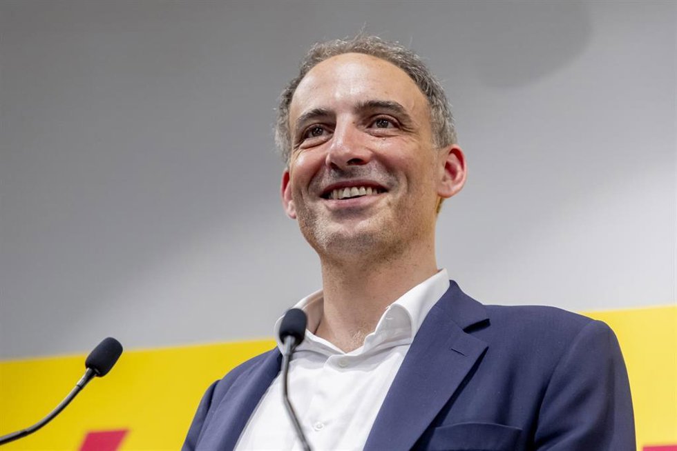 Archivo - El candidato de la coalición socialdemócrata francesa --formada por el Partido Socialista y Plaza Pública-- para las elecciones europeas, Raphal Glucksmann