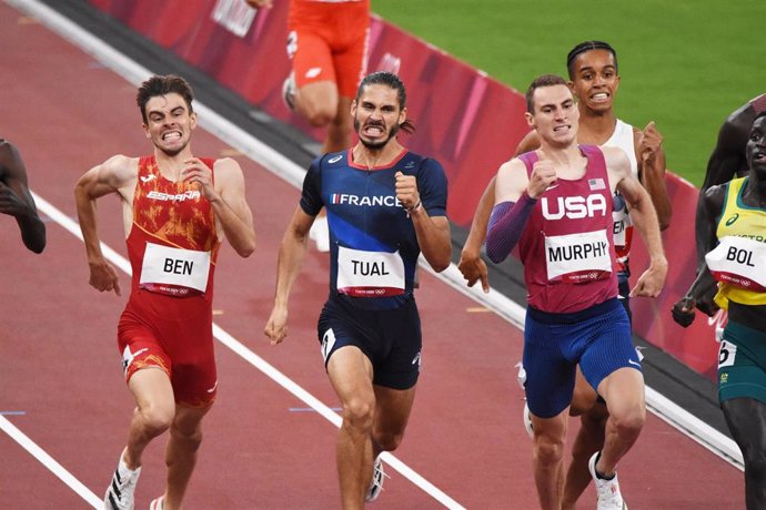 Archivo - Adrian Ben (ESP), Gabriel Tual (FRA), Clayton Murphy (USA) compete on men's 800m semi-final during the Olympic Games Tokyo 2020, Athletics, on August 1, 2021 at Tokyo Olympic Stadium in Tokyo, Japan - Photo Yoann Cambefort / Marti Media / DPPI