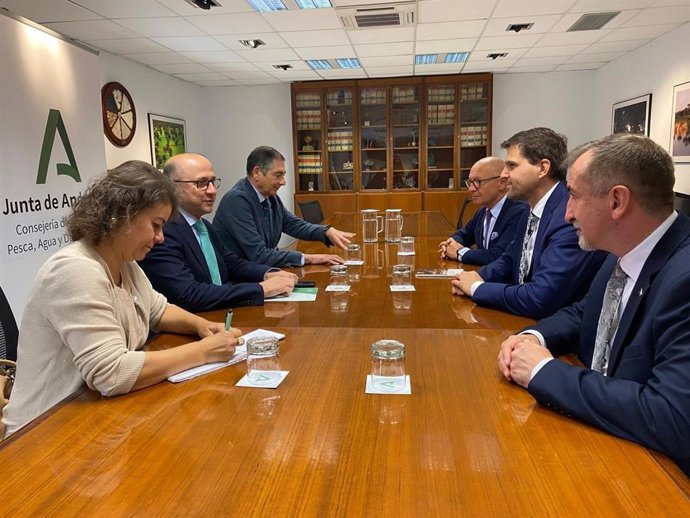 Reunión de representantes de la Junta de Andalucía y del Gobierno checo.
