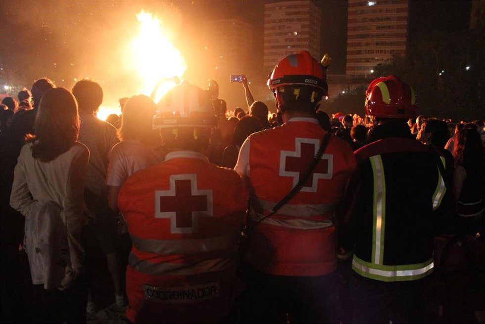 Archivo - Cruz Roja Valladolid colaborará en la Noche de San Juan 2023 con 40 voluntarios