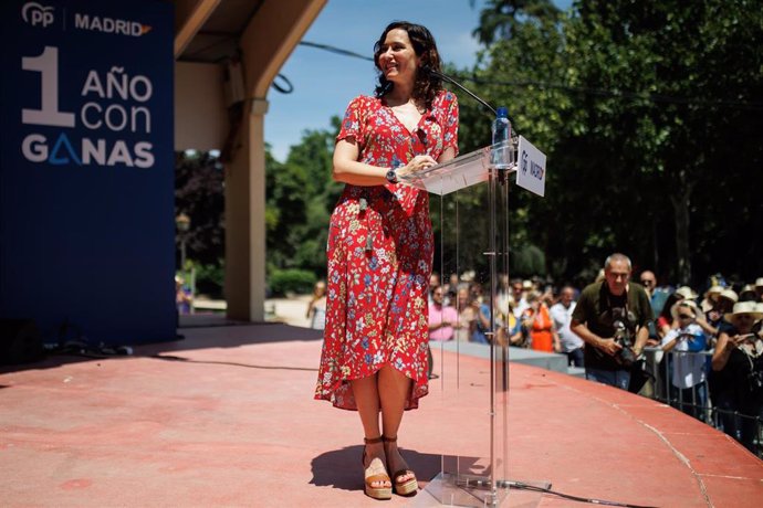 La presidenta de la Comunidad de Madrid, Isabel Díaz Ayuso, durante un acto del PP de Madrid, en el Parque de Berlín,