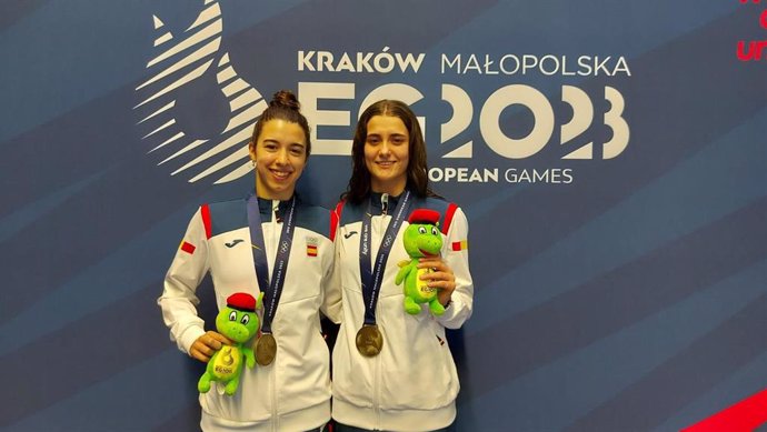 Archivo - Valeria Antolino y Ana Carvajal, durante los Juegos Europeos 2023.