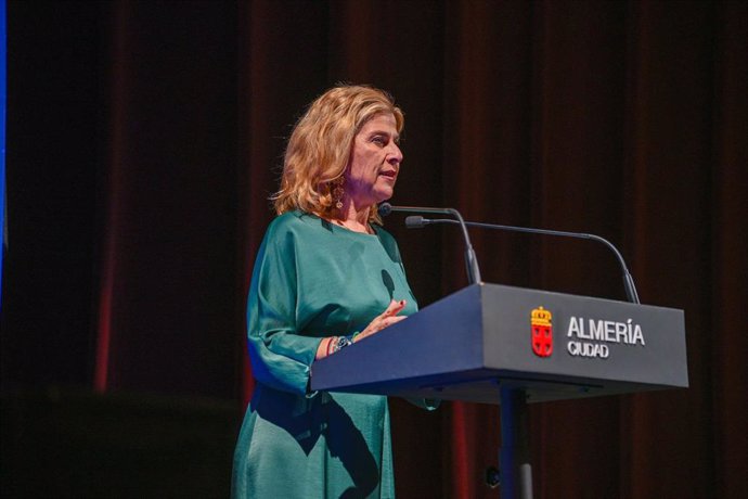 Gala de clausura de los talleres del Centro Mediterráneo-Oliveros en Almería.