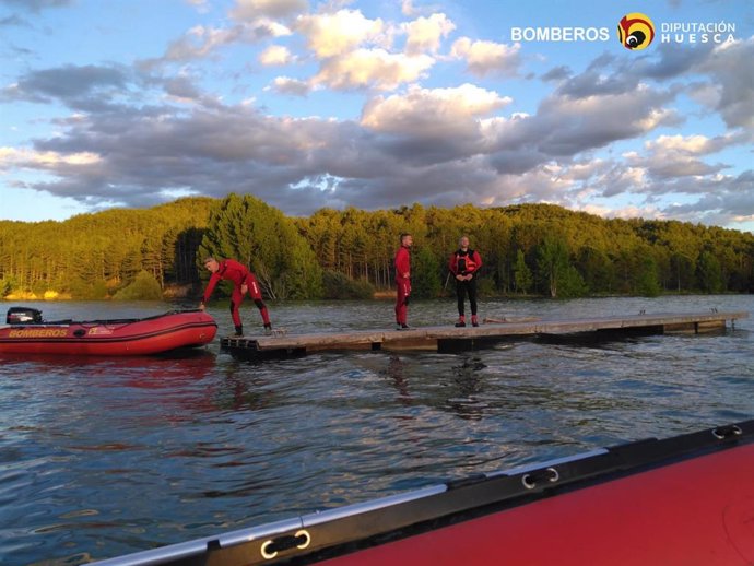 Búsqueda del hombre en el pantano de Barasona.