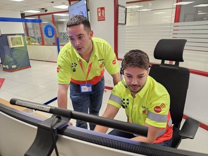 Archivo - Sala operativa del Centro Coordinador de Emergencias y Seguridad (Cecoes) 1-1-2