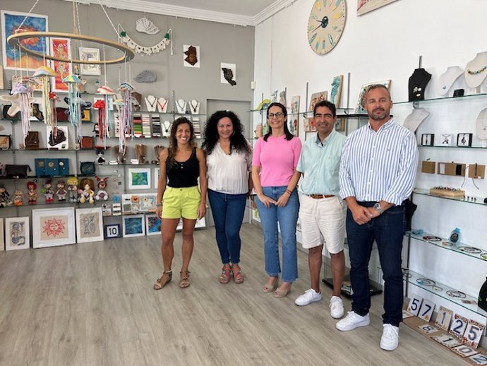 El Cabildo de Fuerteventura suscribe un convenio de colaboración a la Asociación de Artesanos Creativos