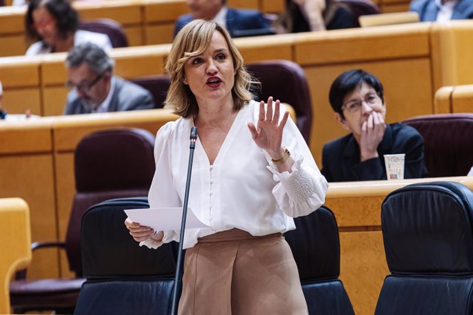 La ministra d'Educació, Formació Professional i Esports, Pilar Alegría, durant una sessió de control al Govern, al Senat, a 18 de juny del 2024, a Madrid (Espanya).