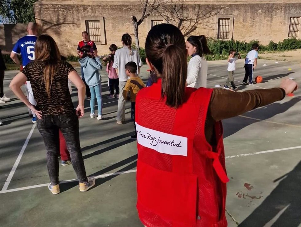 Proyecto contra la obesidad infantil 'Patios Abiertos' de Cruz Roja