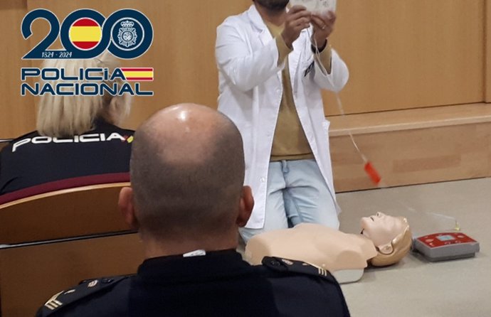 Formación de policías en reanimación cardiorrespiratoria