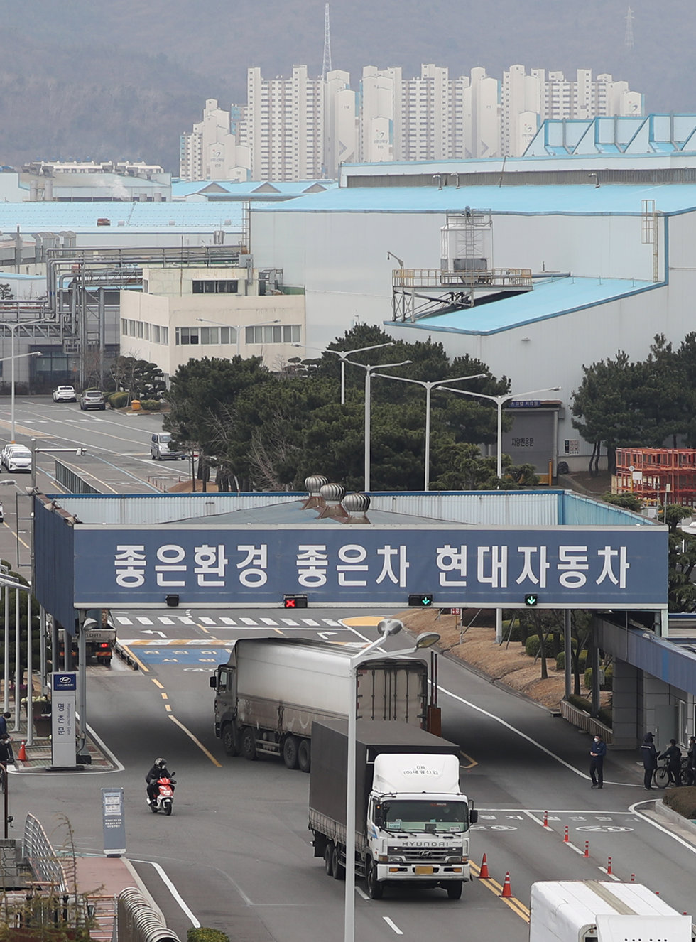 Archivo - 28 February 2020, South Korea, Ulsan: A general view of Hyundai Motor Co.'s factory. The second plant of the factory was temporarily shut down as one of its workers was confirmed to have been infected with the coronavirus (COVID-19). Photo: -/