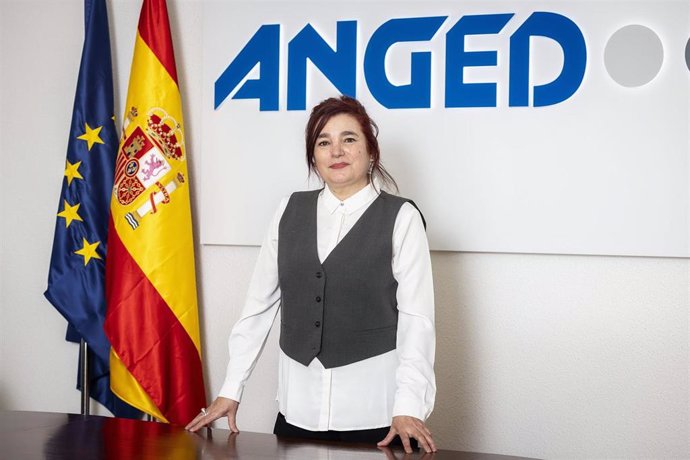 Yolanda Fernández, Economista Jefe De Anged