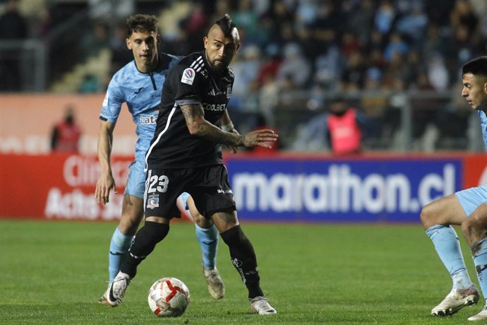 Futbol, O’higgins vs Colo Colo Cuartos de final - Ida, Copa Chile 2024.  El jugador de Colo Colo Arturo Vidal es fotografiado durante el partido de cuartos de final de Copa Chile 2024 contra O’higgins disputado en el estadio El Teniente en Rancagua,