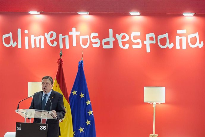 Archivo - El ministro de Agricultura, Pesca y Alimentación, Luis Planas, interviene en la inauguración de la 36ª Edición del Salón Gourmets 2023 en Madrid, 