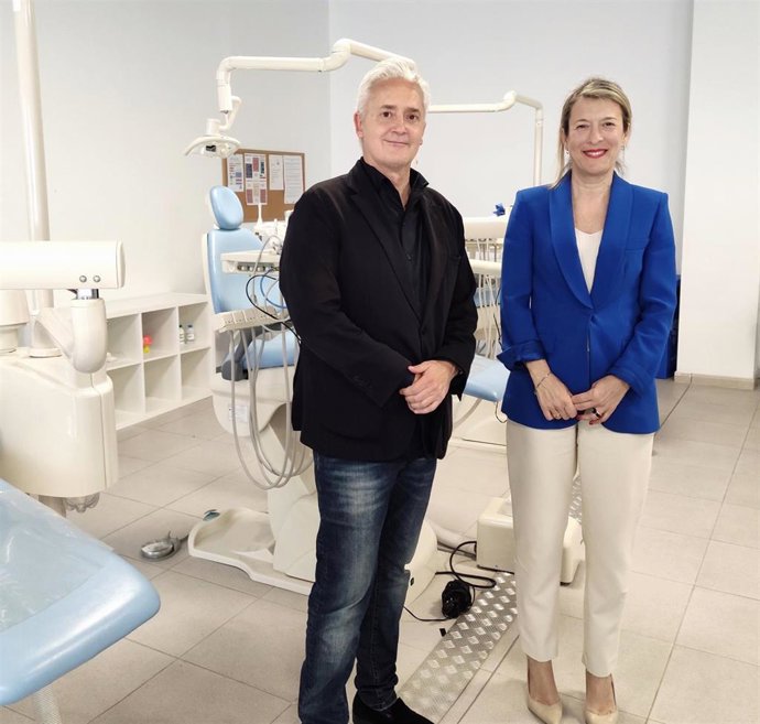 Diego González, presidente de Adema, y María Cruz Rivera, directora territorial de CaixaBank en Baleares.