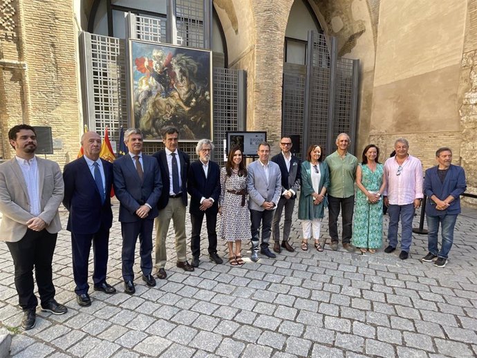 Foto de familia de la presentación de 'En un lugar de...Aragón'.