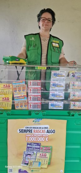 La Agente Vendedora Ana Isabel Fernández Serrano, De La ONCE.