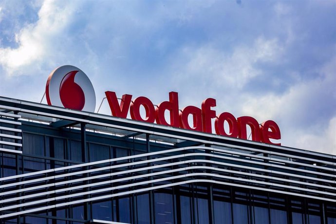 Fachada de la sede de Vodafone en Madrid