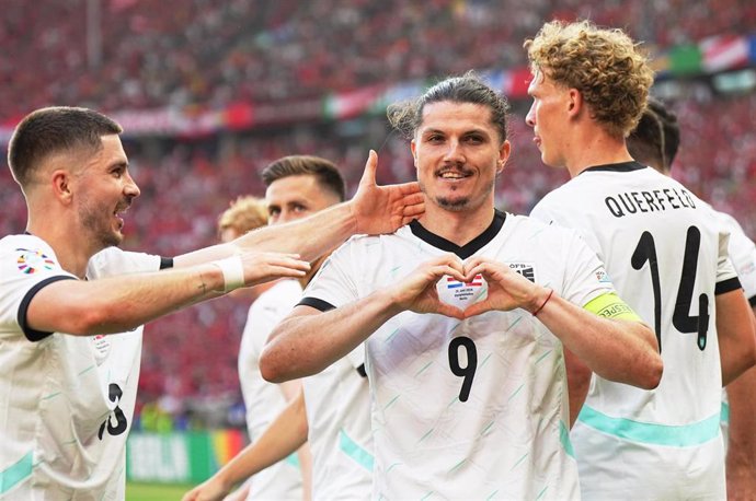 Marcel Sabitzer celebra su gol en el Países Bajos-Austria