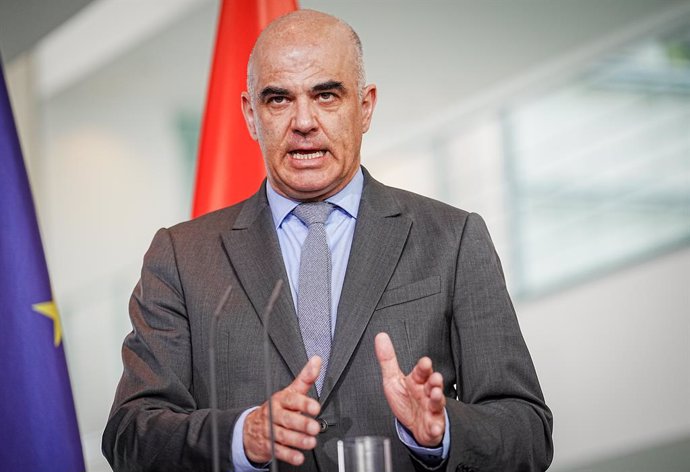 Archivo - FILED - 18 April 2023, Berlin: Alain Berset, President of the Swiss Confederation, gives a press conference at the Federal Chancellery. Photo: Kay Nietfeld/dpa