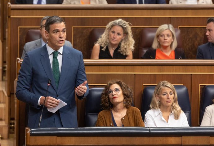 El presidente del Gobierno, Pedro Sánchez, interviene durante una sesión de control al Gobierno, en el Congreso de los Diputados, a 26 de junio de 2024, en Madrid (España).
