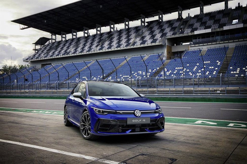 Economía/Motor.- Volkswagen presenta los nuevos modelos Golf con 333 caballos y desde 53.795 euros
