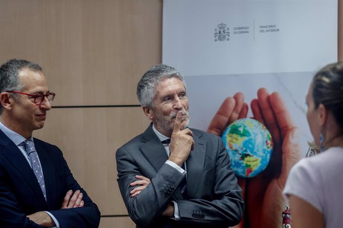 El ministro del Interior, Fernando Grande-Marlaska, durante la inauguración de la nueva sede de la Dirección General de Protección Internacional