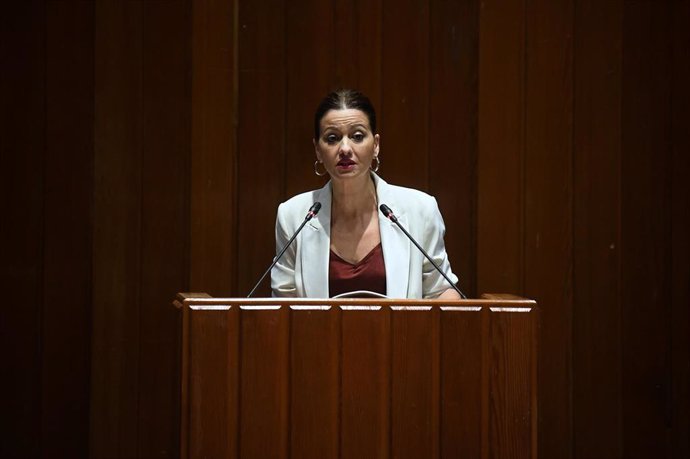 La ministra de Juventud e Infancia, Sira Rego, interviene durante el acto ‘Hacia una Prestación Universal por Crianza' en el Ministerio de Derechos Sociales, Consumo y Agenda 2030, a 18 de junio de 2024, en Madrid (España). El Ministerio de Derechos Socia