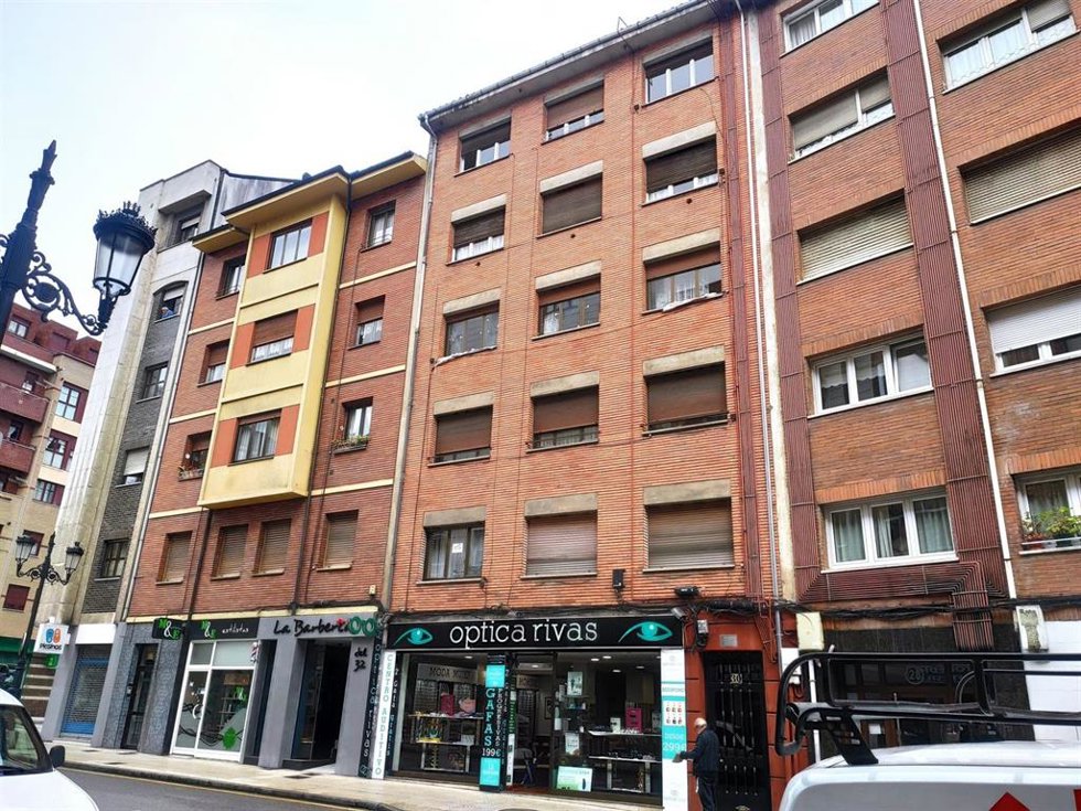 Archivo - Viviendas de segunda mano en Oviedo.