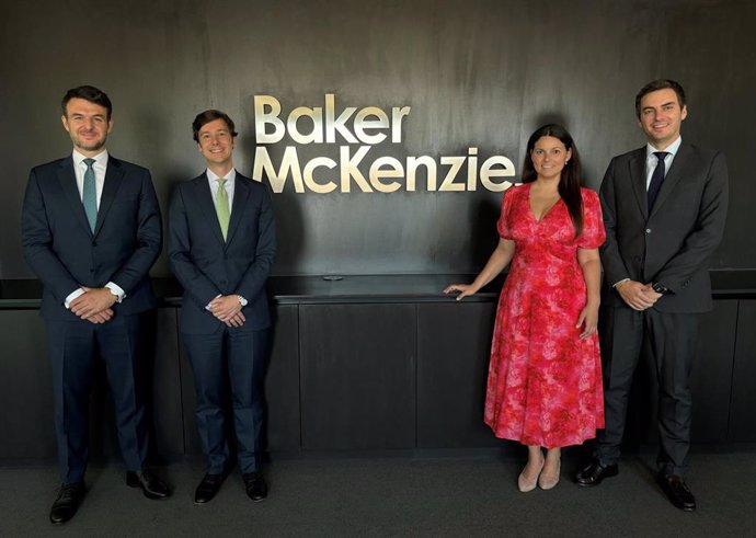 Baker McKenzie nombra a Carlos Jiménez, Bruno Keusses, Paula Talavera y Marc Cucarella nuevos socios en España.