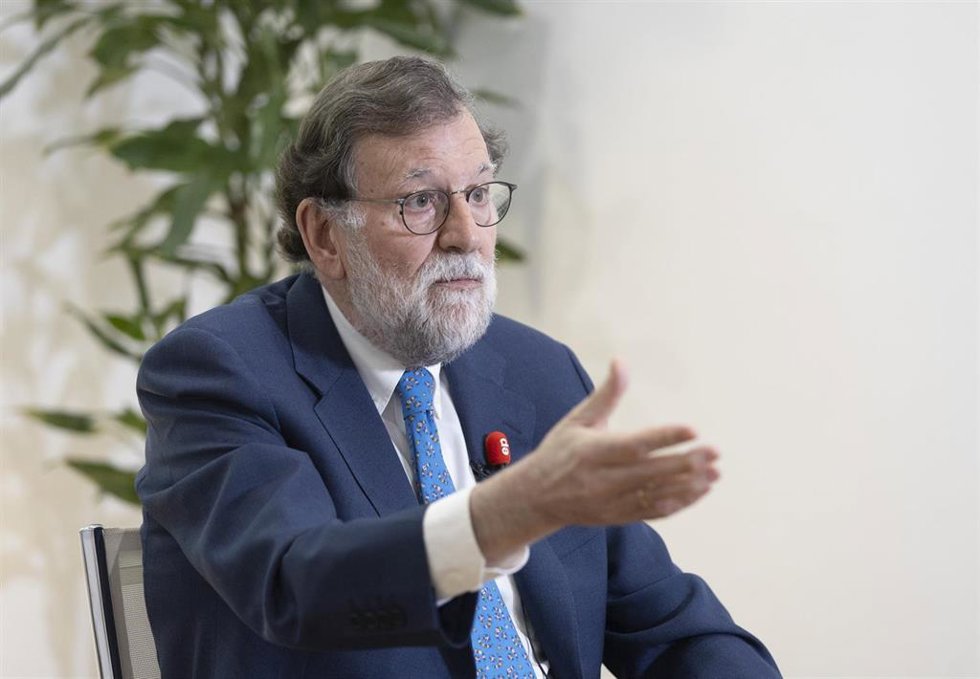 El expresidente del Gobierno Mariano Rajoy durante una entrevista para Europa Press, a 31 de mayo de 2024, en Madrid (España). Mariano Rajoy fue presidente del Gobierno entre 2011 y 2018. Además, ha sido ministro durante cinco mandatos, vicepresidente d