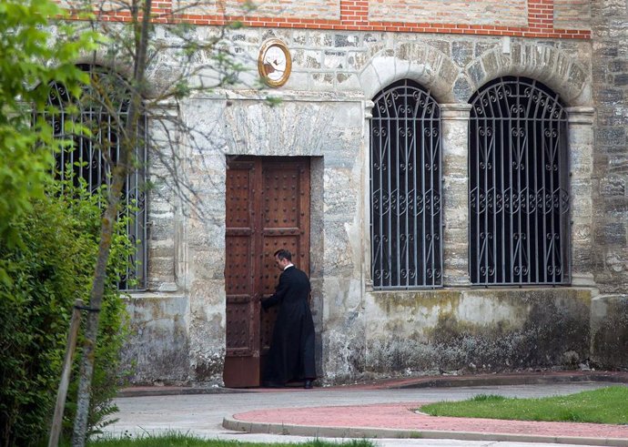 Vence el plazo para que las monjas de Belorado (Burgos) entreguen las llaves del convento