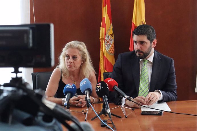 Nolasco y Pastor durante la rueda de prensa de presentación del textualizador