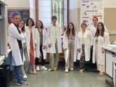 Foto: Una estudio de UCLM avanza hacia fármacos contra el cáncer sintetizando un compuesto de titanio que ataca la enfermedad