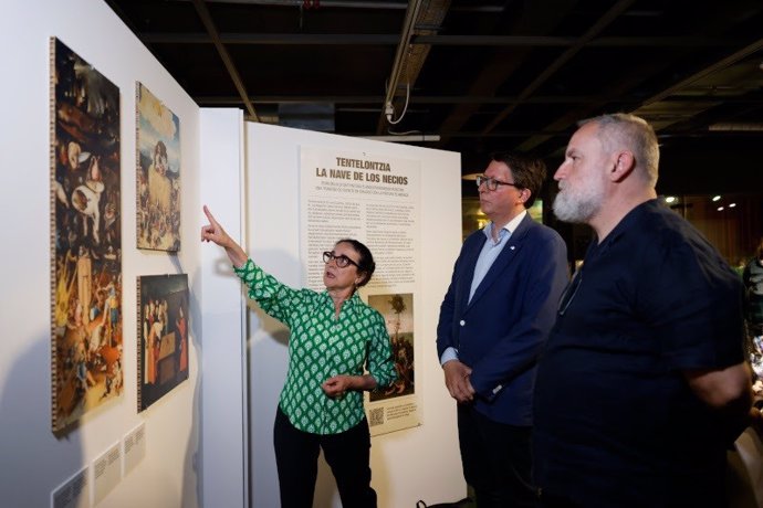 Ana G. Lartiteg con Gonzalo Olabarria y Fernando Pérez,