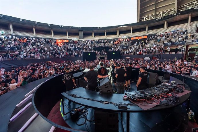 Llega a Marenostrum Fuengirola el primer festival con escenario giratorio de 360 grados.