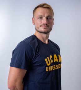 Archivo - El piragüista de la UCAM, Marcus Cooper, será uno de los abanderados del equipo olímpico español