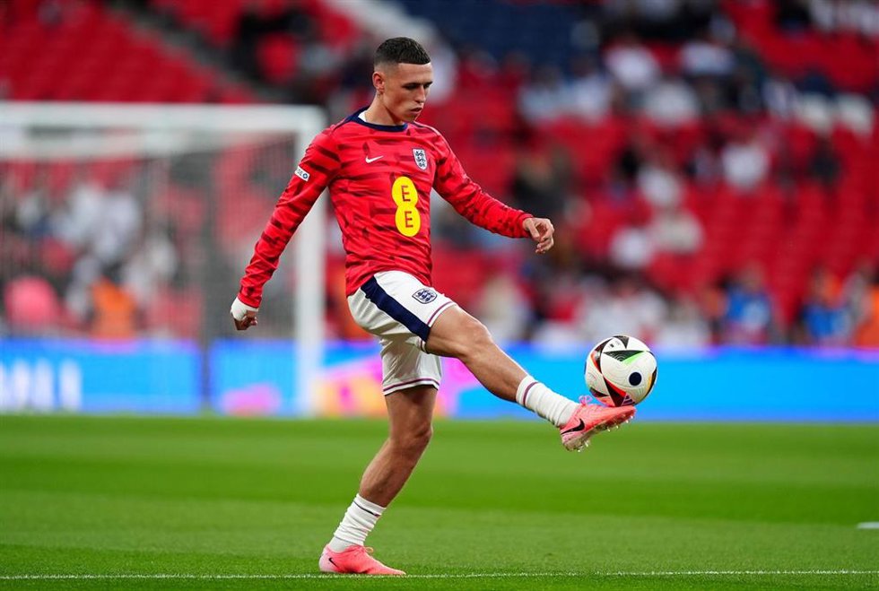 El atacante inglés Phil Foden, durante un calentamiento en la Eurocopa 2024.