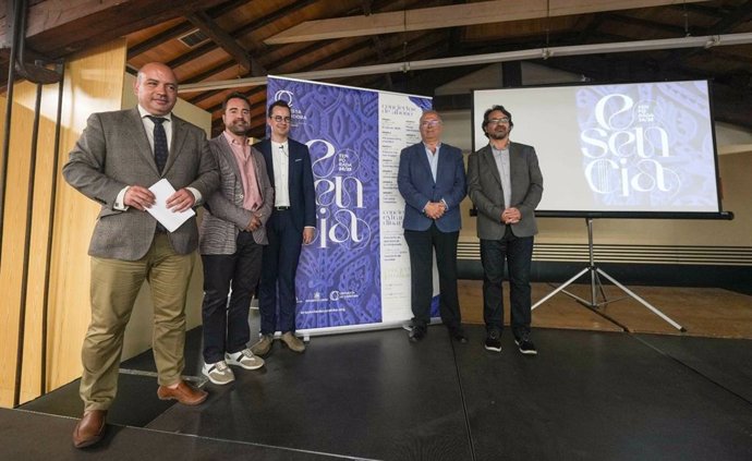 Gabriel Duque, Roberto Pálmer, Salvador Vázquez, Juan Miguel Moreno y Mario Martín Pareja, en la presentación de la temporada.