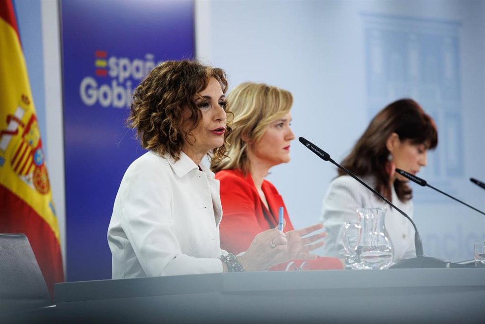 La vicepresidenta primera y ministra de Hacienda, María Jesús Montero.