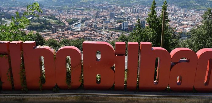 Archivo - Vistas de Bilbao desde Artxanda.