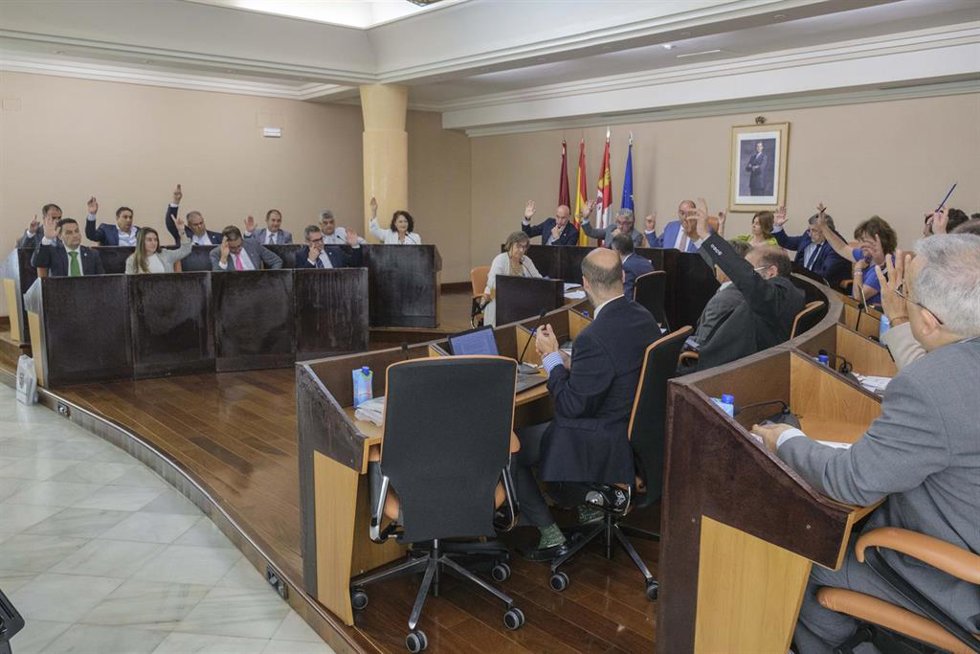 Un momento del pleno de hoy.