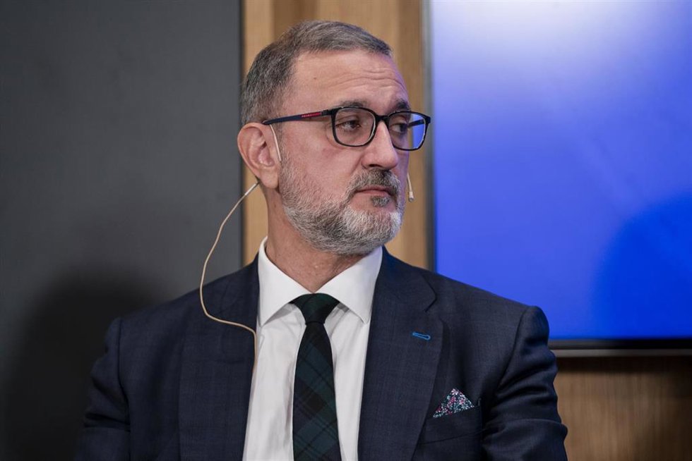 Archivo - El director General de la Asociación Empresarial Eólica, Juan Virgilio Márquez, durante un encuentro informativo de Europa Press y Llorente y Cuenca sobre energías renovables en Meeting Place, a 16 de noviembre de 2023, en Madrid (España). El 