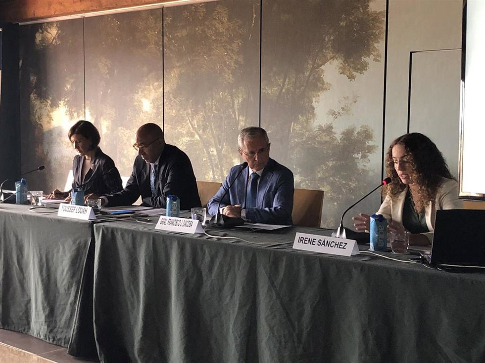 Seminario Internacional de Seguridad y Defensa 'La percepción de las amenazas y las respuestas OTAN' .
