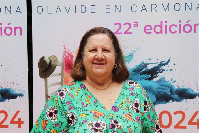 La periodista , investigadora y divulgadora de flamenco, Marta Carrasco, en los cursos de verano de la Universidad Pablo de Olavide (UPO) en Carmona (Sevilla).