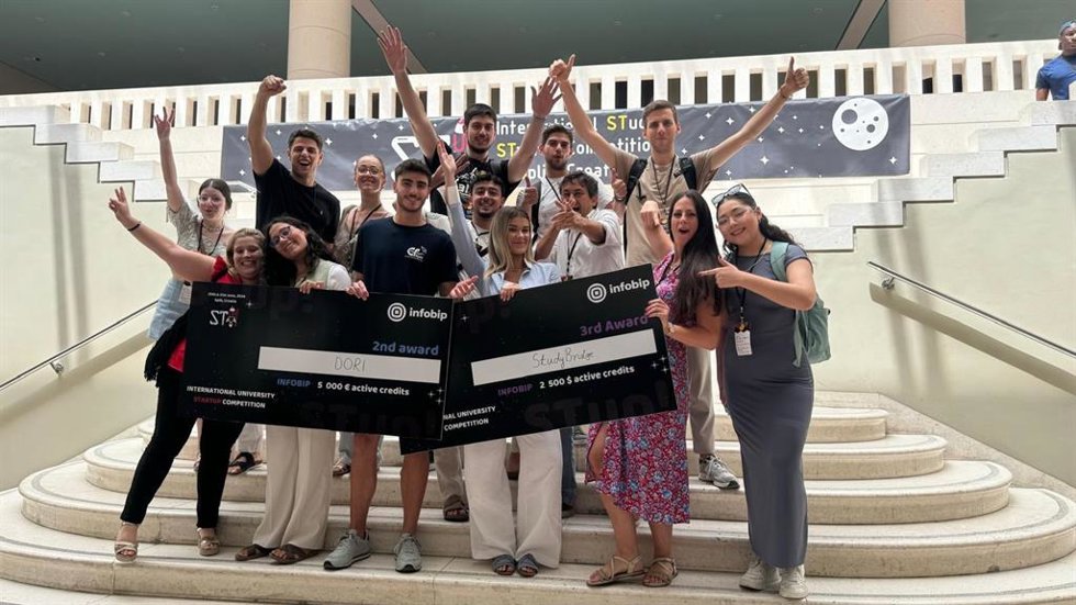 Participantes en la competición internacional de startups STUP¡2024 dirigida a alumnado universitario