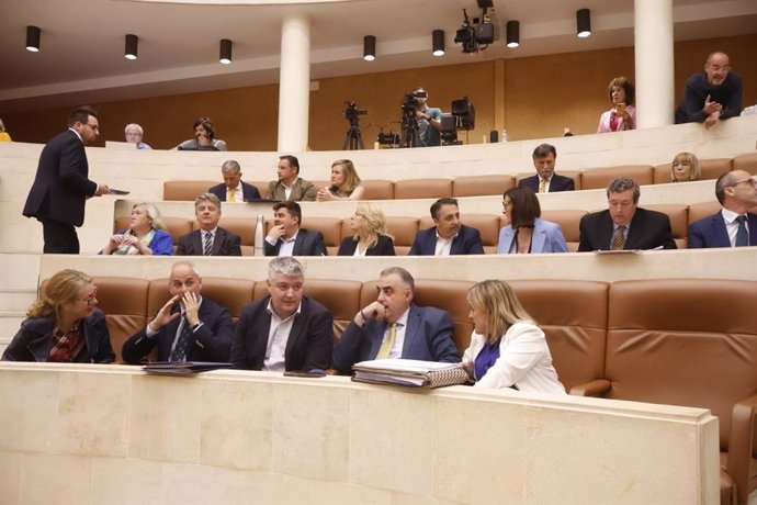 Debate sobre el Estado de la Región en el Parlamento