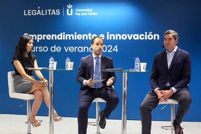 Silvia Roldán, Javier Ramos y Juan Pardo