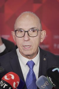 UGT y CCOO critican que el rector de la UR "haya comprometido el futuro de la universidad pública"