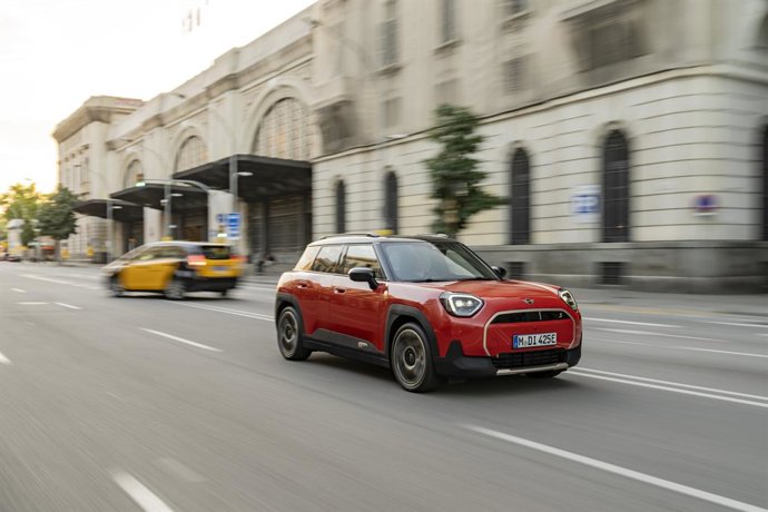 MINI Aceman SE en acabado Favoured